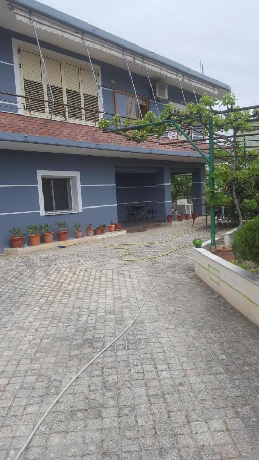 Vila Demo Vlorë Exteriör bild